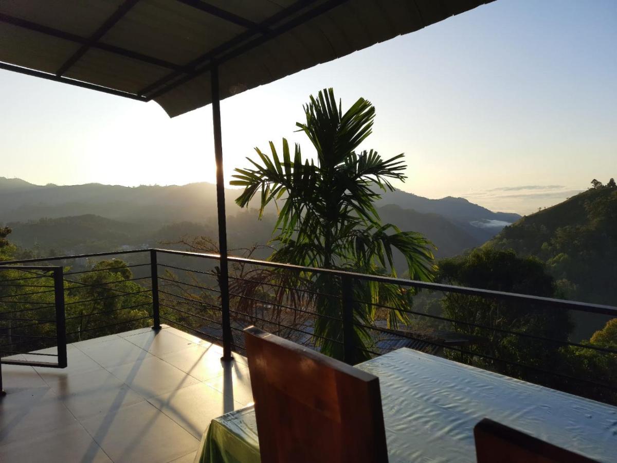Bed and Breakfast Aloft View Ella Esterno foto